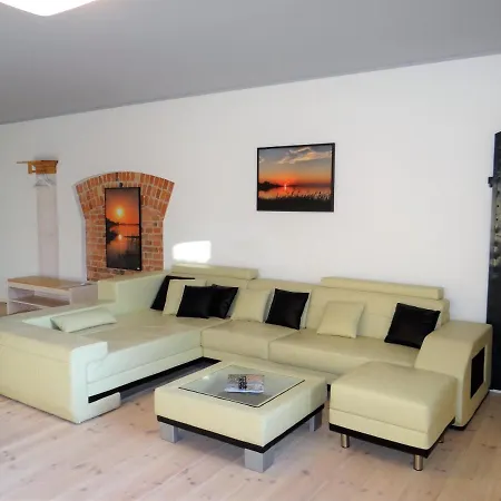 Speicher Residenz E1 App 8 * Barth
